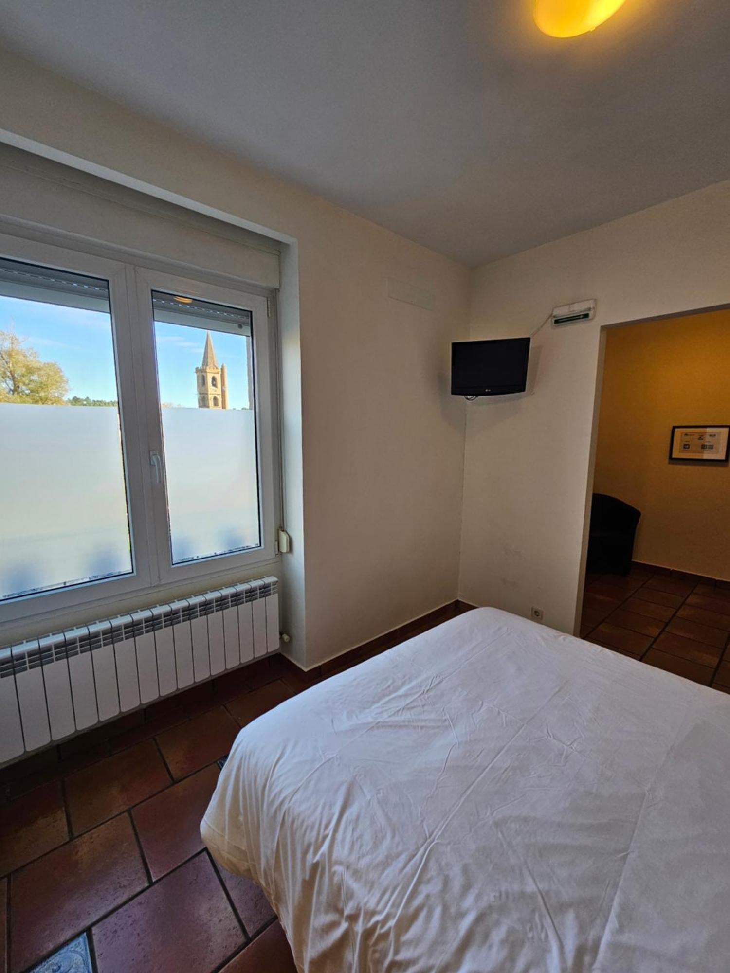 Hostal Jp Y Estudios Sangüesa Eksteriør bilde