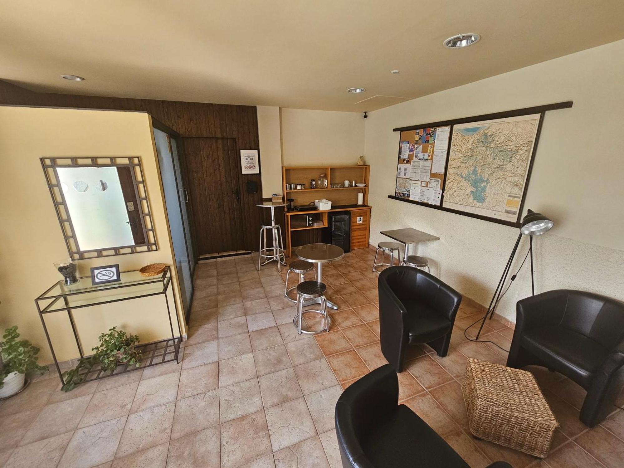 Hostal Jp Y Estudios Sangüesa Eksteriør bilde